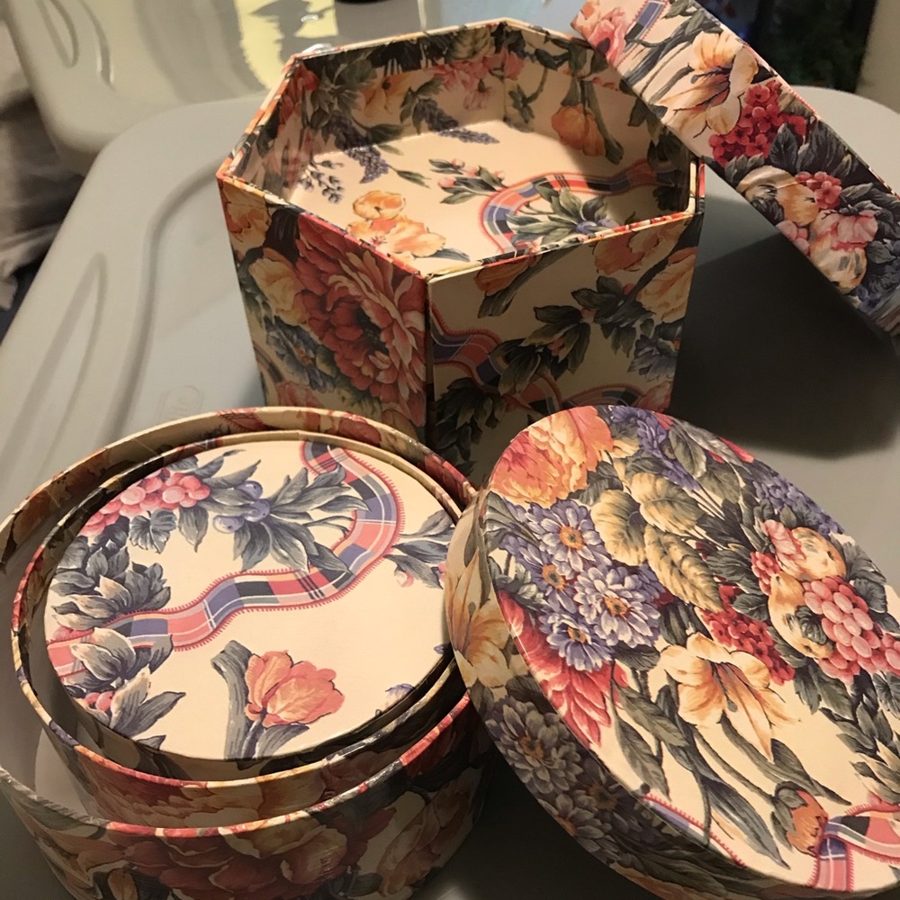 Vintage Nesting Storage Set